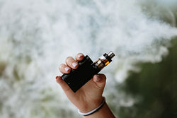 Vaping Etiquette: Do's and Don'ts for a Respectful Vaping Experience